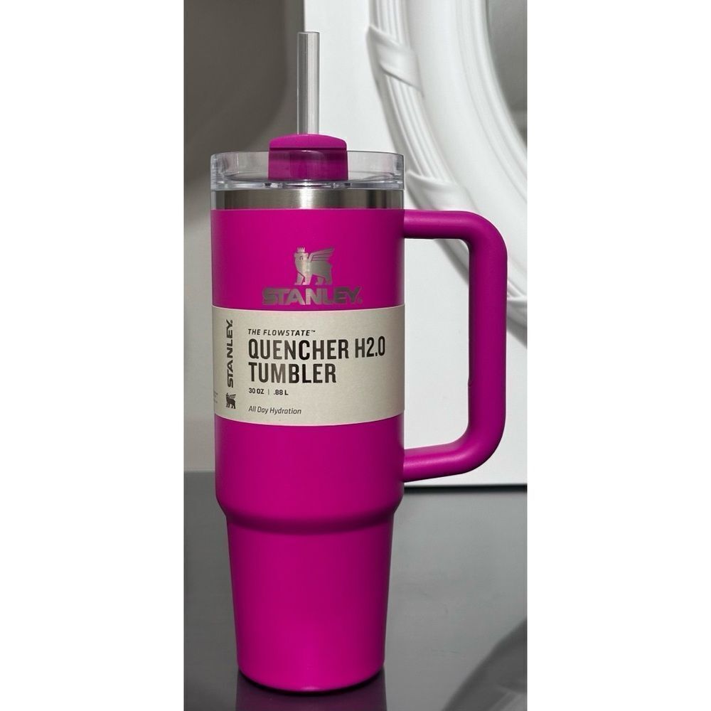 Stanley Quencher H2.0‎ FlowState Tumbler 30oz, CAMELIA PINK